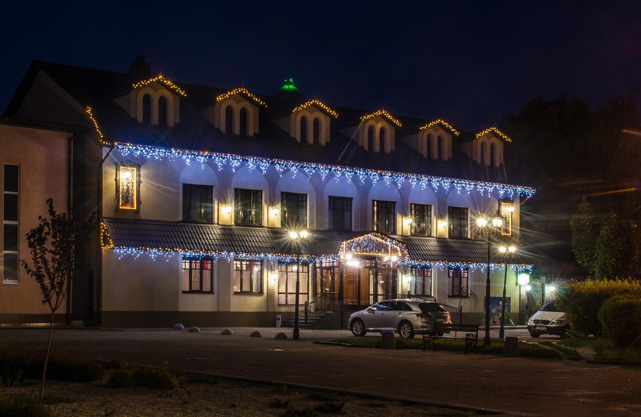 Hotel Lepsza Садыба Bila Tserkva Exterior foto